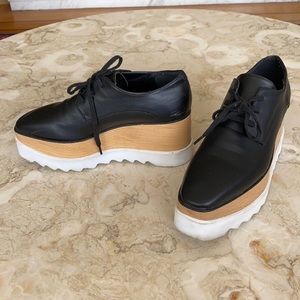Elyse Style Platform Lace Up Faux Leather Oxfords